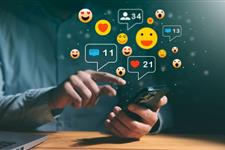 Consultor/a/e en área de comunicación social 