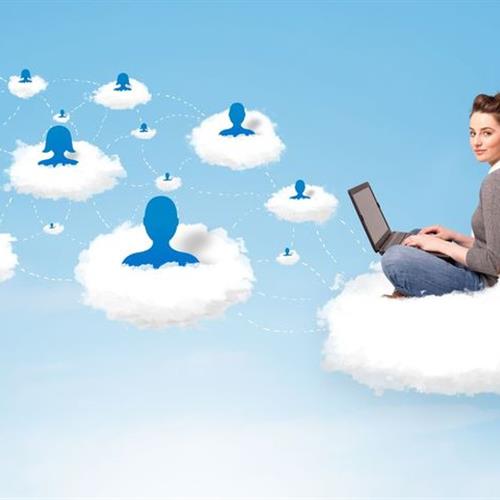 Voluntario en redes sociales – fundación calluyis, comunicación y redes sociales